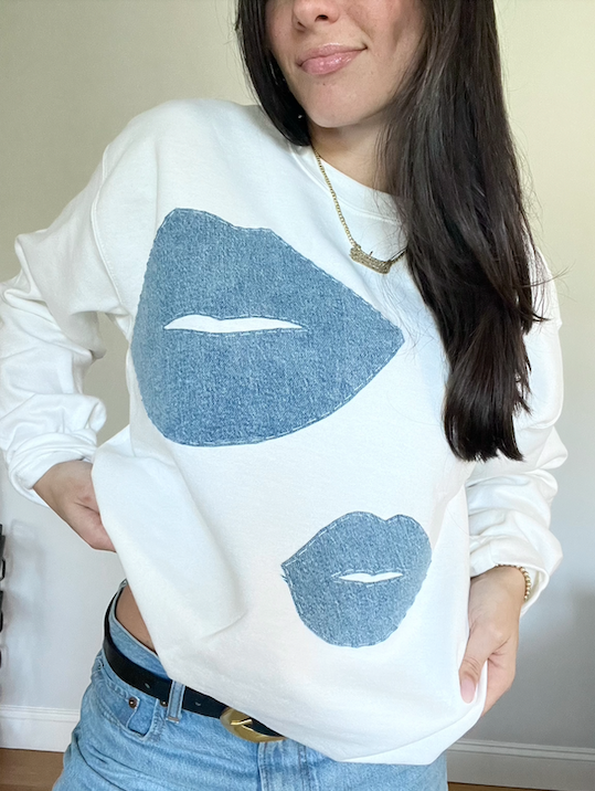 Denim Kiss Crew Neck