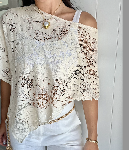 Quaker Lace Poncho