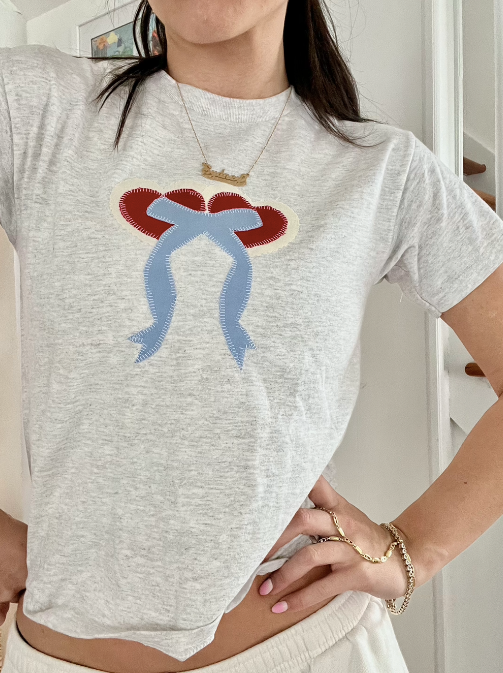 Valentine bow tee